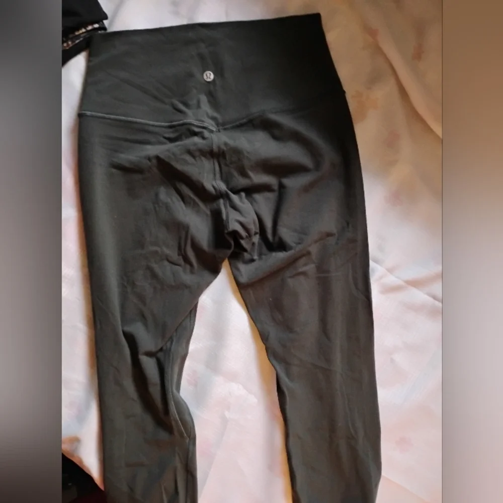 Lululemon Align Crop Dark Gray High-Waisted Leggings - Picture 4 of 6